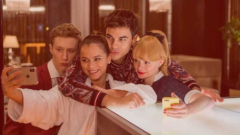 Среда netflix: 13 пасхальных яиц, которые заметили только преданные поклонники семейки аддамс - guideer.ru